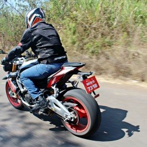 Aprilia Tuono V  Factory Review Action Shots