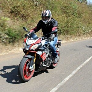 Aprilia Tuono V  Factory Review Action Shots