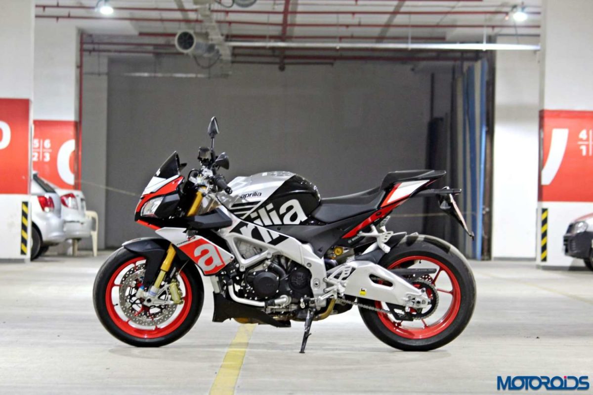 Aprilia Tuono V  Factory Review Details and Stills