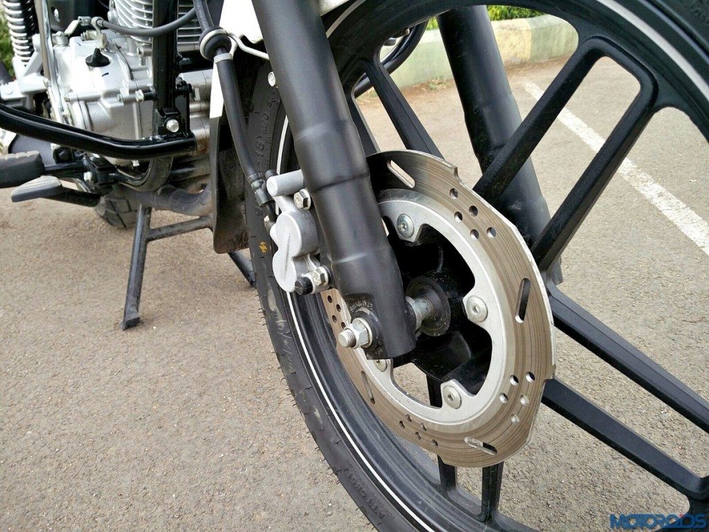 Bajaj V15 (22)