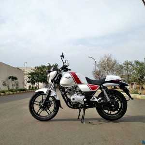 Bajaj V