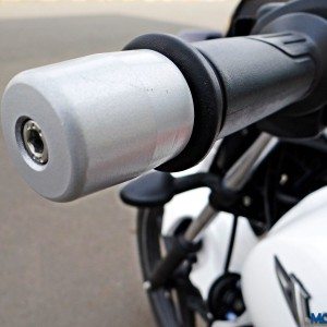 Bajaj V Review Details