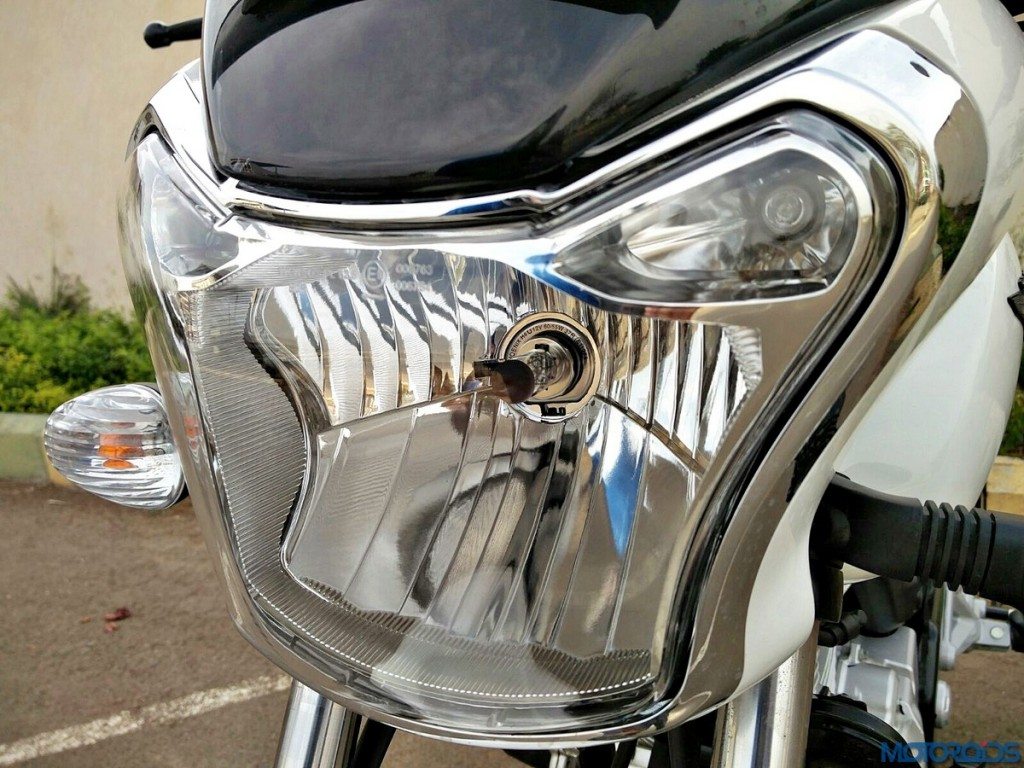 Bajaj V15 headlamp (1)