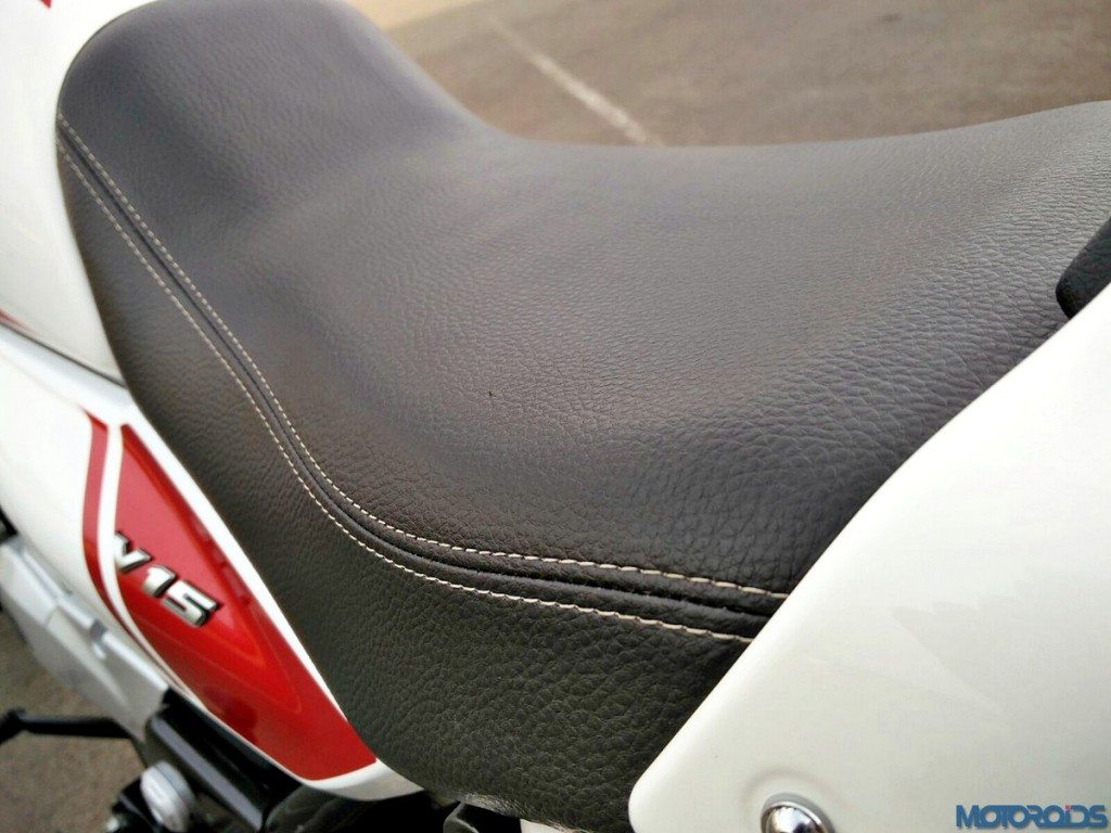 Bajaj V15 seat