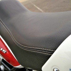 Bajaj V seat