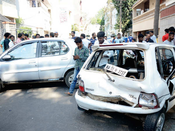 C-Class bengaluru accident 2