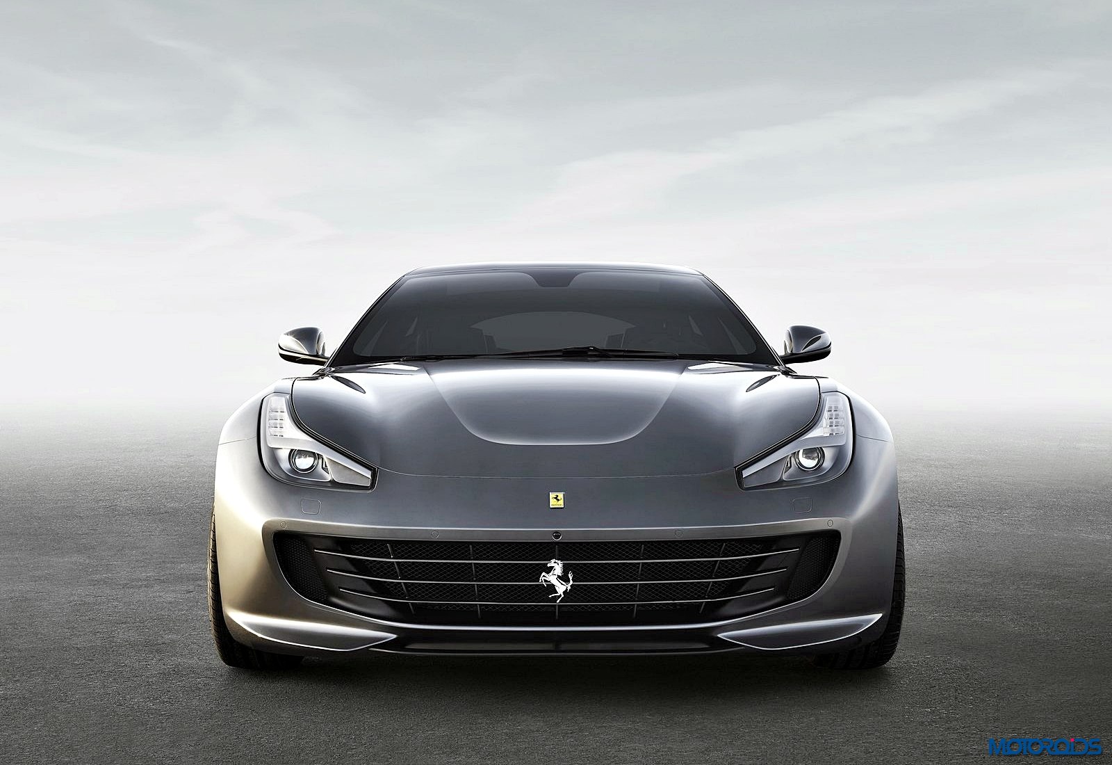 Ferrari GTC4 Lusso (6)