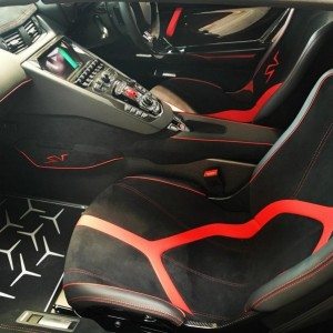 Lamborghini Aventador SV roadster teaser