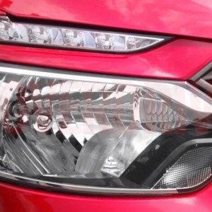 Mahindra Nuvosport headlamp