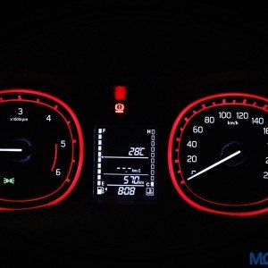 Maruti Suzuki Vitara Brezza Instrument Cluster