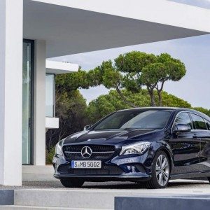 Mercedes Benz CLA class facelift