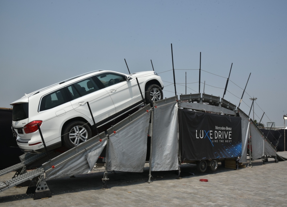 Mercedes Benz LuxeDrive Kolkata (1)