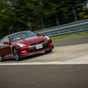 NIssan GT R review