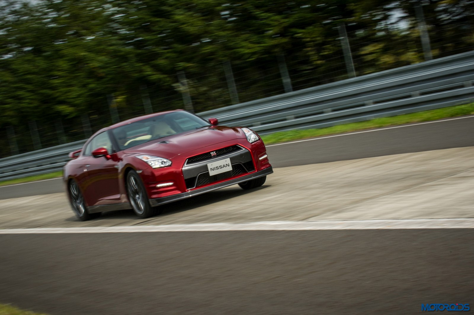 Nissan GT-R 2015MY