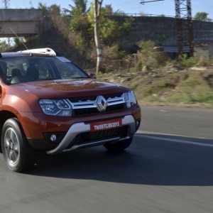 New  Renault Duster In motion