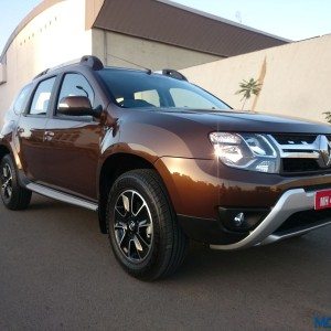 New  Renault Duster front right