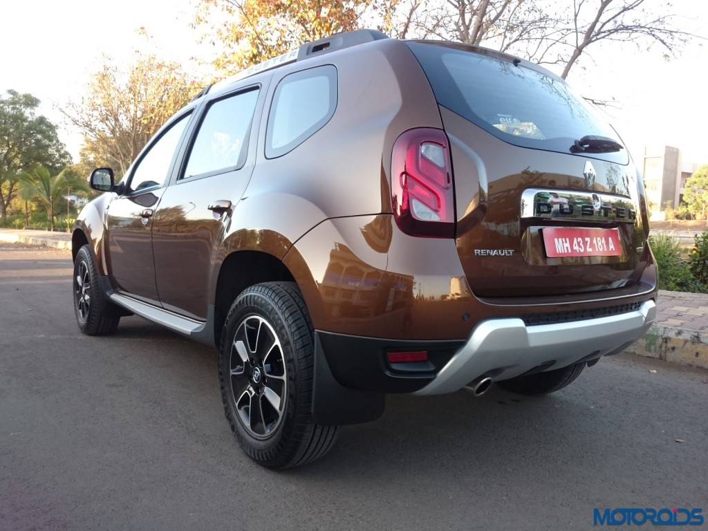 New 2016 Renault Duster rear left three quarters (62)