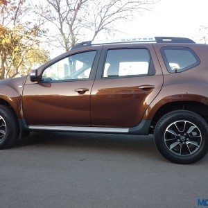 New  Renault Duster side profile left