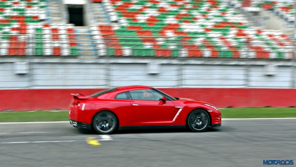 Nissan GT-R India review (2)