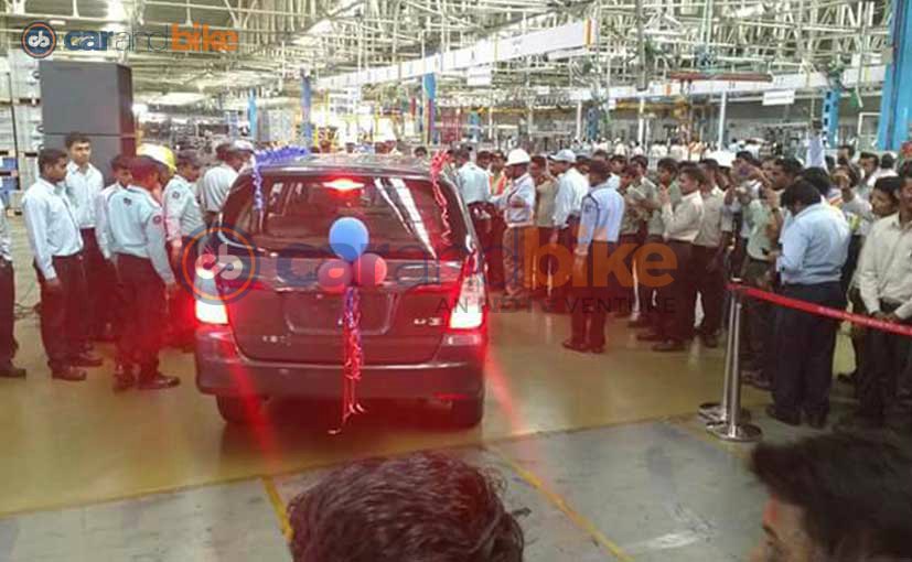 Toyota Innova production line end (2)