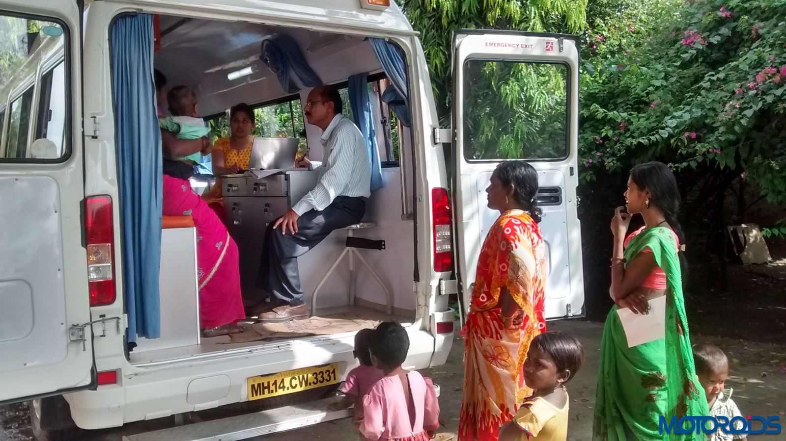 Volkswagen India Mobile Health Clinic (3)