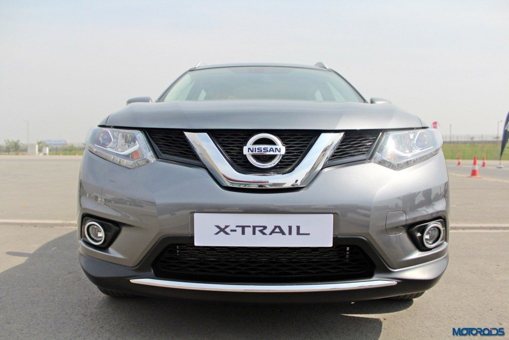 new 2016 Nissan X-Trail Hybrid India exterior (2)