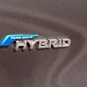 new  Nissan X Trail Hybrid India exterior details