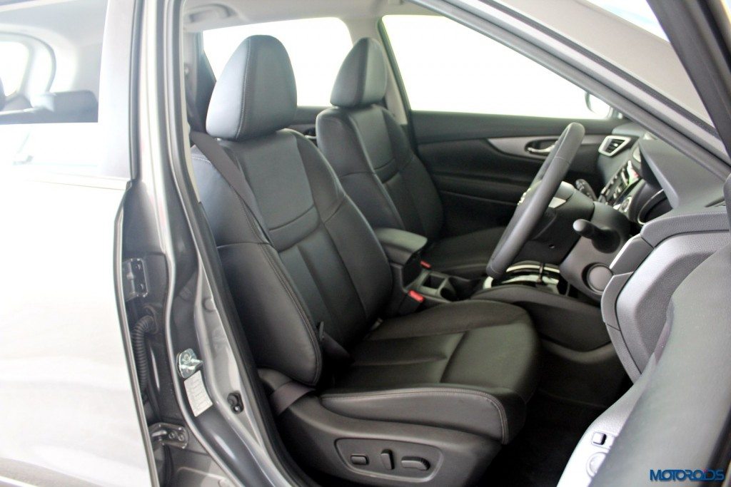 new 2016 Nissan X-Trail Hybrid India seats (1)