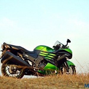 Kawasaki NInja ZX r