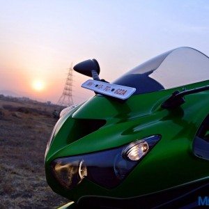 Kawasaki NInja ZX r