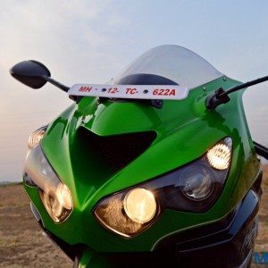 Kawasaki ZX R Headlight and Ram air inlet