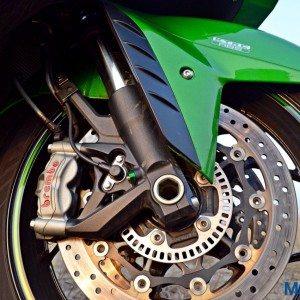 Kawasaki ZX R front brakes