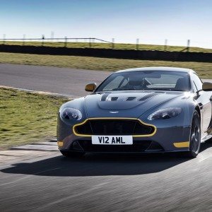 Aston Martin V Vantage S Manual