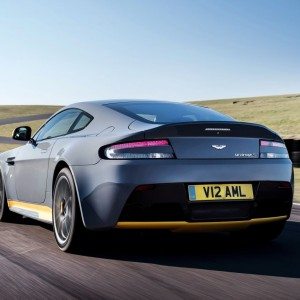 Aston Martin V Vantage S Manual