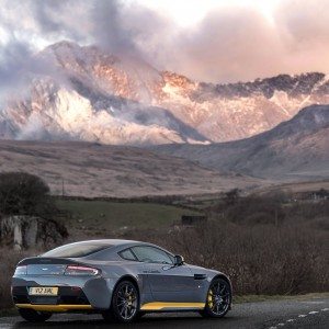 Aston Martin V Vantage S Manual