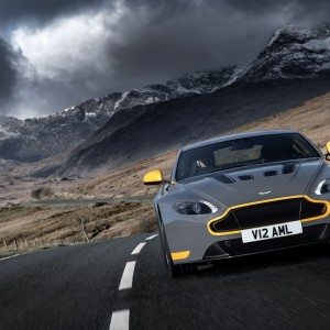 Aston Martin V Vantage S Manual