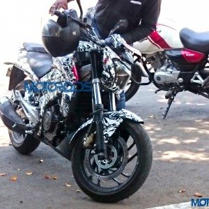 Bajaj Pulsar CS spot