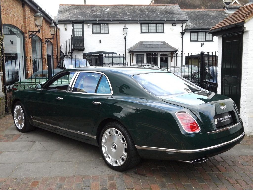 Bentley Mulsanne owned by Queen Elizabeth II (2)