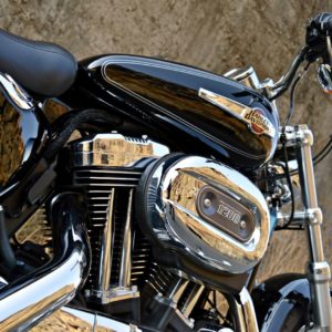 Harley Davidson  Custom Review Details Engine