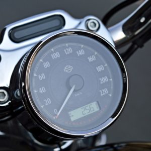 Harley Davidson  Custom Review Details Instrument Cluster