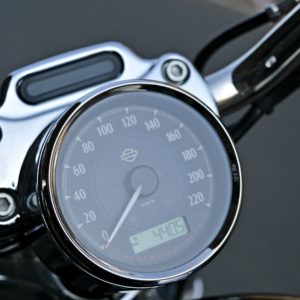 Harley Davidson  Custom Review Details Instrument Cluster