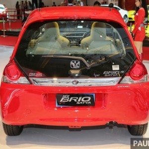 Honda Brio Satya Red