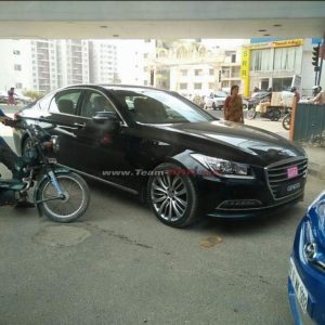 Hyundai Genesis spotted in Bengaluru  e