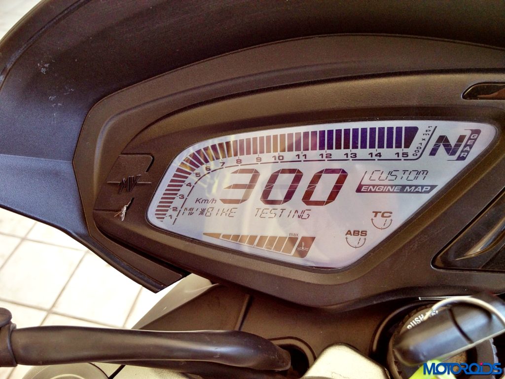 MV Agusta Brutale 800 Instrument panel (4)