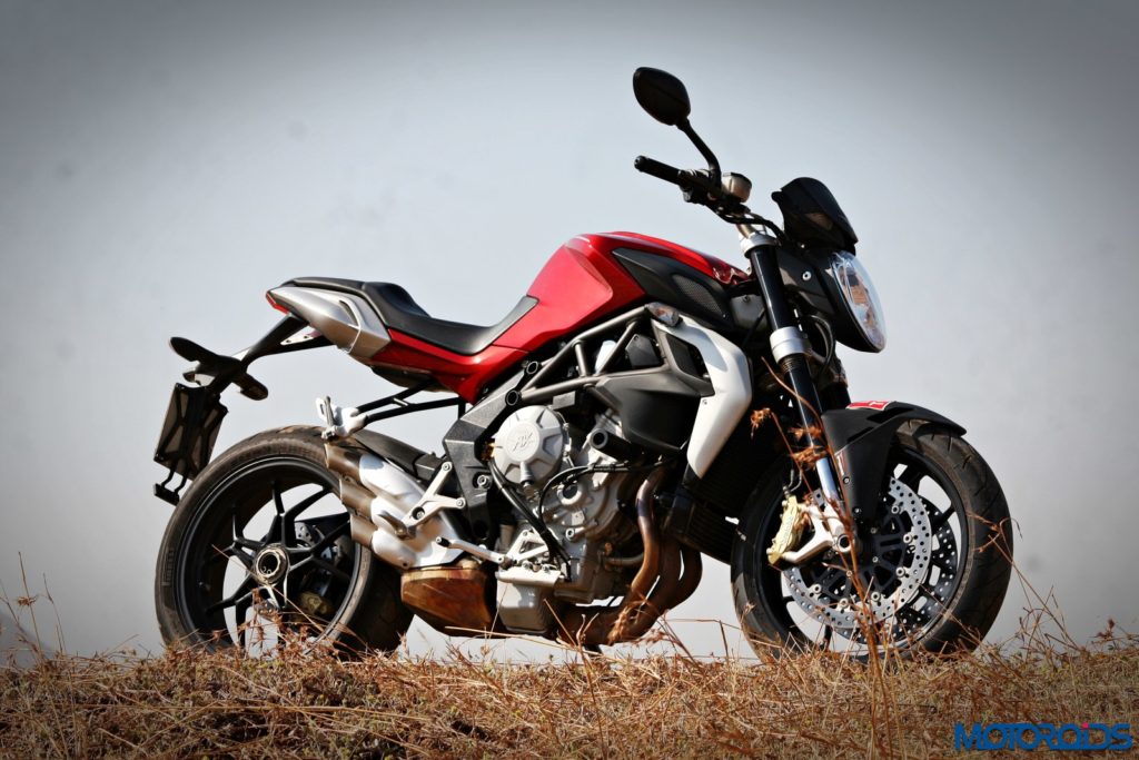 MV Agusta Brutale 800 Side profile (2)