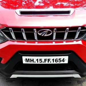 Mahindra NuvoSport asseccories