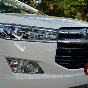 New Toyota Innova Crysta front grille