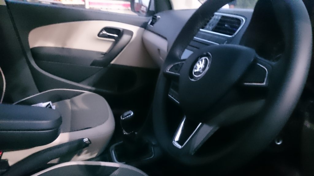 Skoda Rapid facelift interior