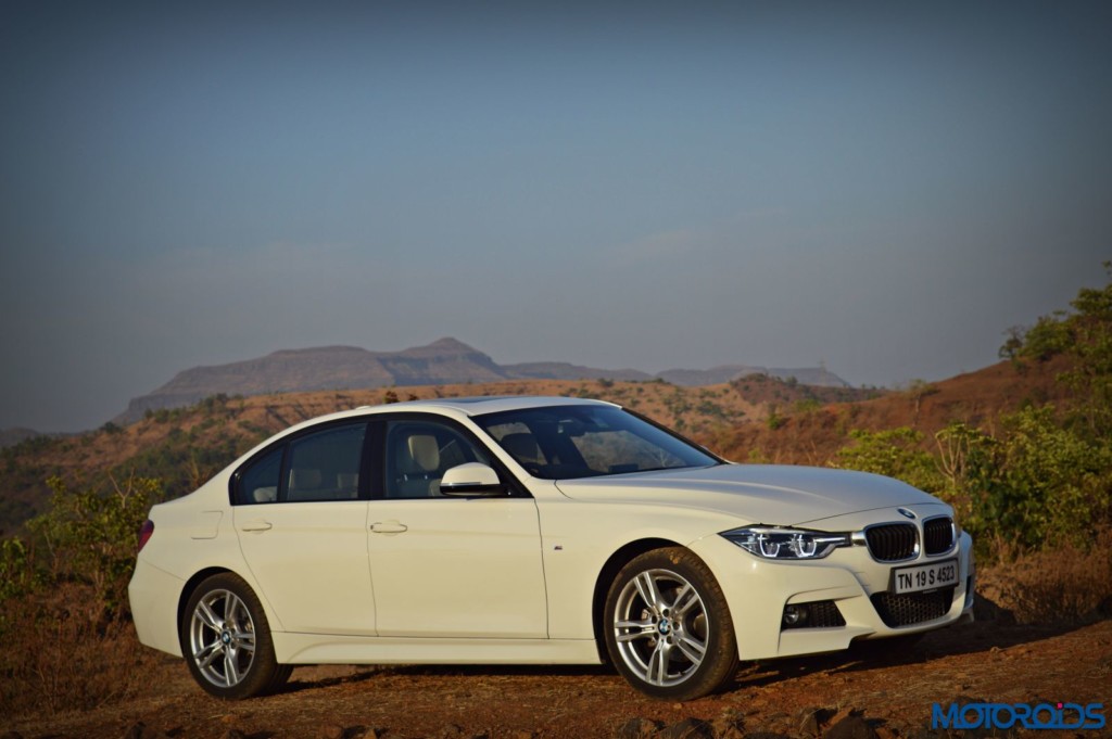 2016 BMW 3 Series 320d M Sport Front Right Three Quarters(14)