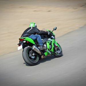 Kawasaki Ninja ZX R Review Action Shots